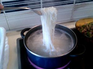 Fideos de Arroz, paso 1
